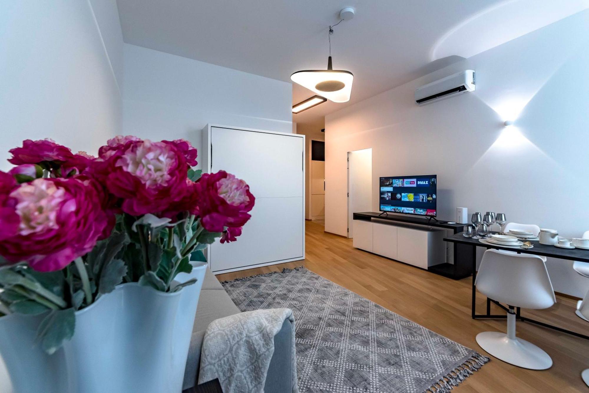 Dream Suites Milano San Babila Zewnętrze zdjęcie