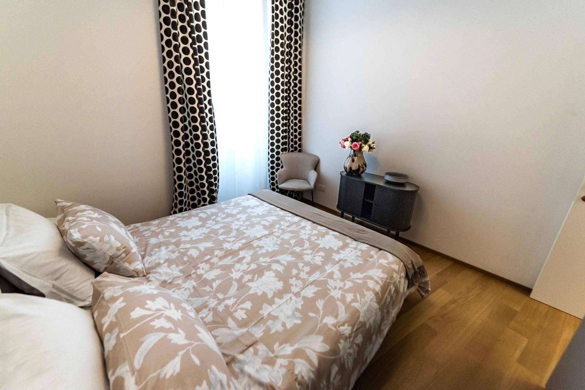 Dream Suites Milano San Babila Zewnętrze zdjęcie